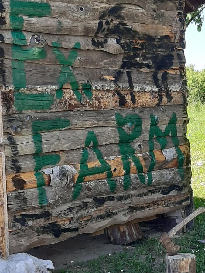 Ranch Farm Stay 拉科维察 外观 照片