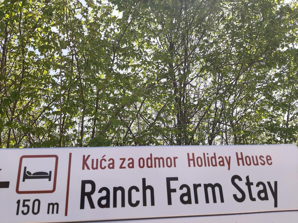 Ranch Farm Stay 拉科维察 外观 照片